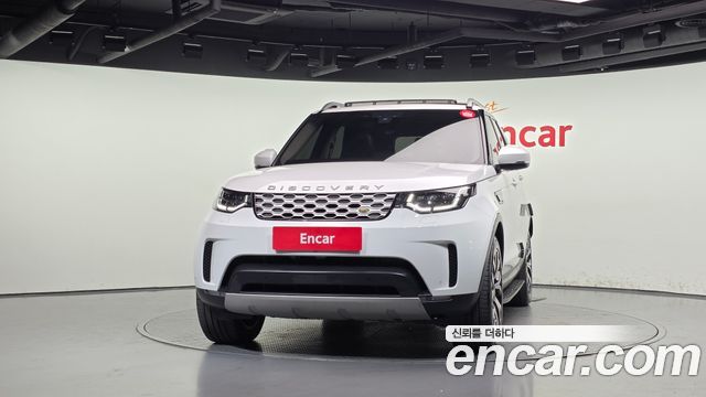 Land Rover Discovery 5 2.0 SD4 HSE 2017 — фото 3