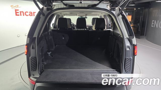 Land Rover Discovery 5 2.0 SD4 HSE 2017 — фото 20