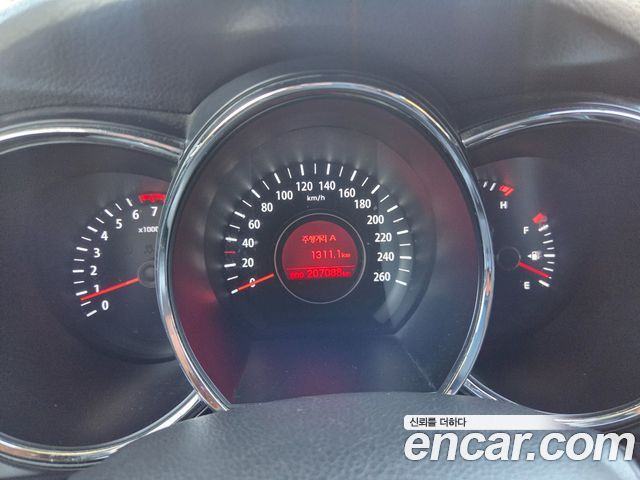 Kia K5 LPI Prestige 2012 — фото 15