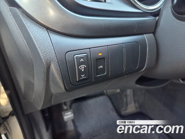 Kia K5 LPI Prestige 2012 — фото 19