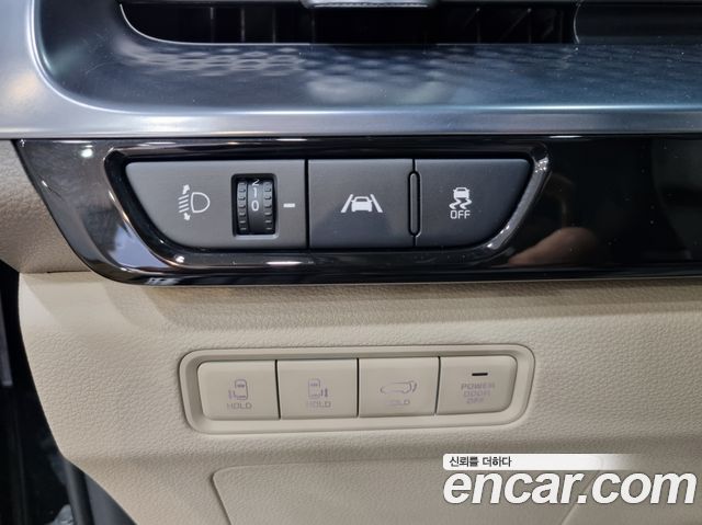 Kia Carnival (IV) Diesel 9-Seater Hi-Limousine Signature 2022 — фото 19