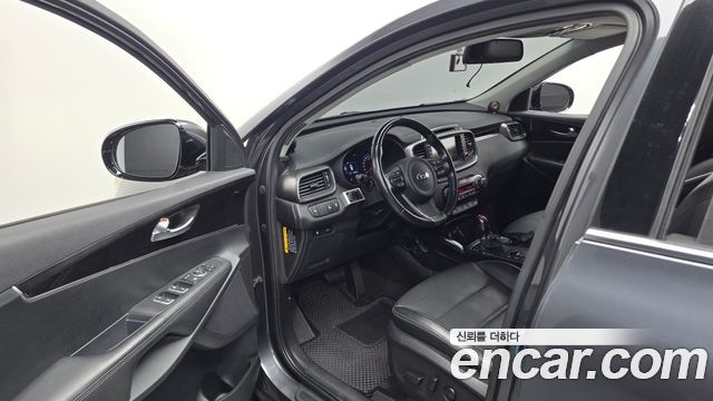 Kia Sorento Diesel 2.0 2WD Noblesse 2015 — фото 10