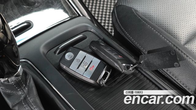 Kia Sorento Diesel 2.0 2WD Noblesse 2015 — фото 17
