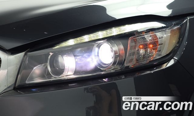 Kia Sorento Diesel 2.0 2WD Noblesse 2015 — фото 22