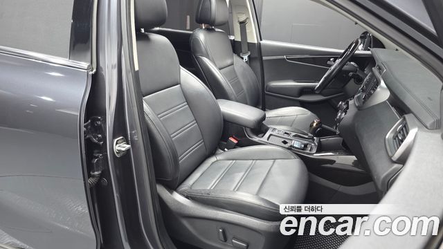 Kia Sorento Diesel 2.0 2WD Noblesse 2015 — фото 26