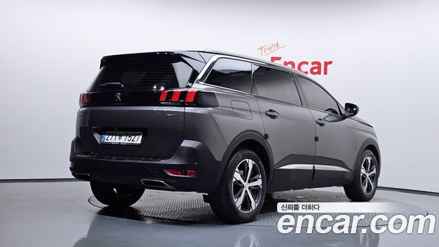 Peugeot 5008 (II) 1.5 BlueHDi GT Line 2021 — фото 2
