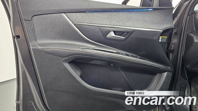 Peugeot 5008 (II) 1.5 BlueHDi GT Line 2021 — фото 24