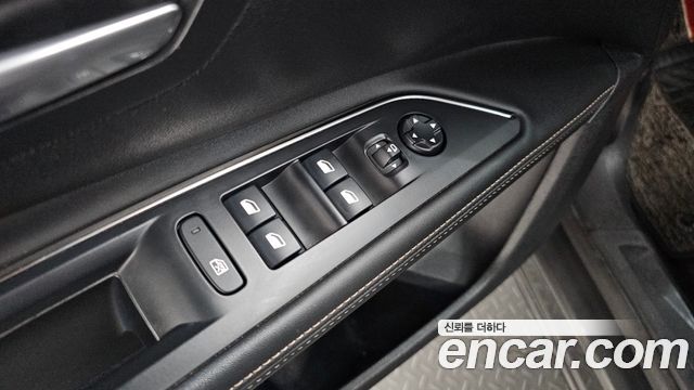 Peugeot 5008 (II) 1.5 BlueHDi GT Line 2021 — фото 35