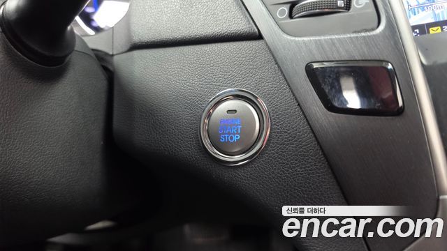 Hyundai Sonata The Brilliant CVVL Bluesaver 2013 — фото 16