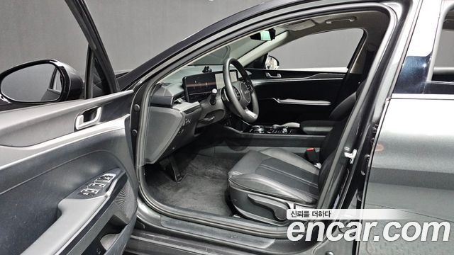 Kia K5 (III) 2.0 Prestige 2024 — фото 10