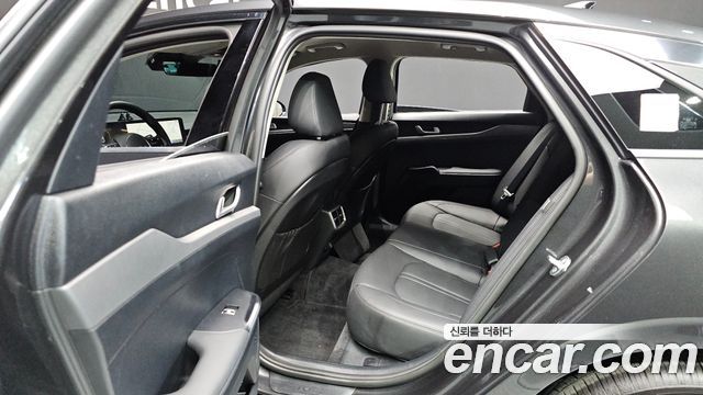 Kia K5 (III) 2.0 Prestige 2024 — фото 19