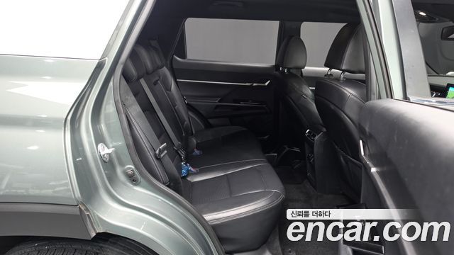KG Mobility (SsangYong) Torres Gasoline 1.5 2WD T5 2023 — фото 11