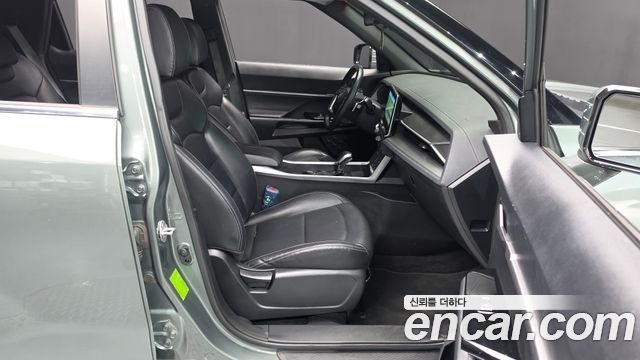 KG Mobility (SsangYong) Torres Gasoline 1.5 2WD T5 2023 — фото 26