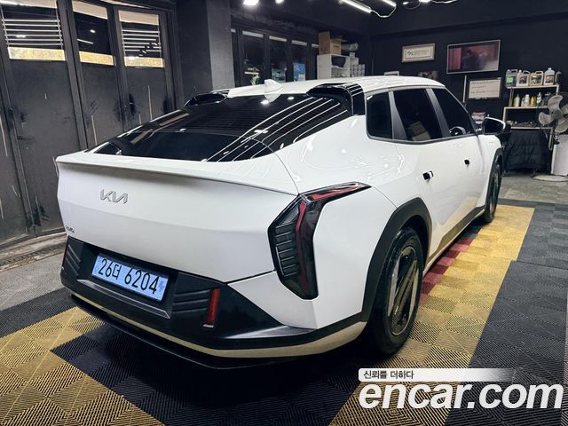 Kia EV4 Long Range 4WD Air 2026 — фото 4