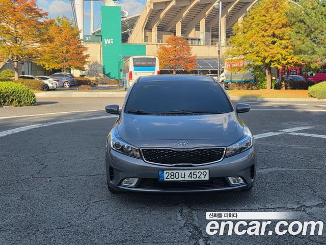 Kia K3 Deluxe
