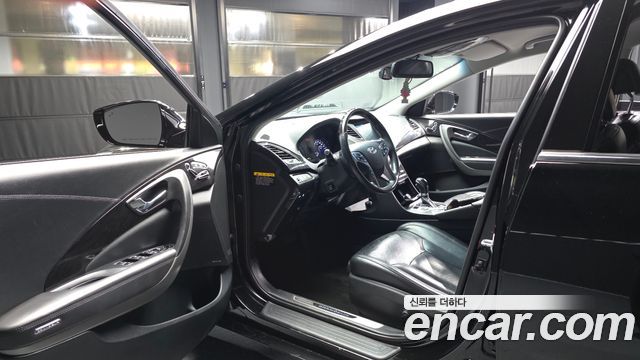 Hyundai Grandeur Hybrid (HG) Premium 2015 — фото 10