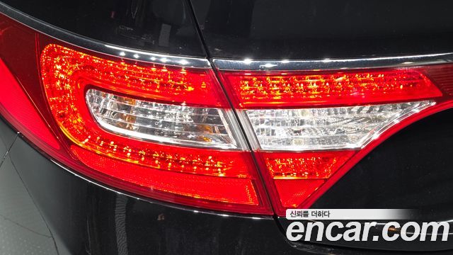 Hyundai Grandeur Hybrid (HG) Premium 2015 — фото 23