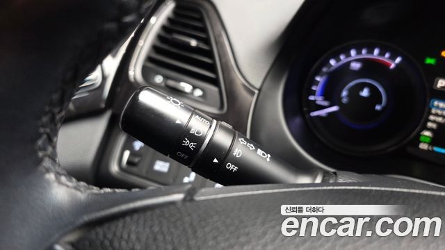 Hyundai Grandeur Hybrid (HG) Premium 2015 — фото 29