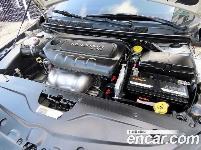 Chrysler 200 (II) 2.4 Limited 2015 — фото 22