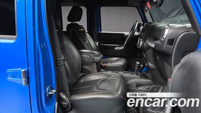 Jeep Wrangler (JK) 2.8 Diesel Sahara 4Door 2015 — фото 11