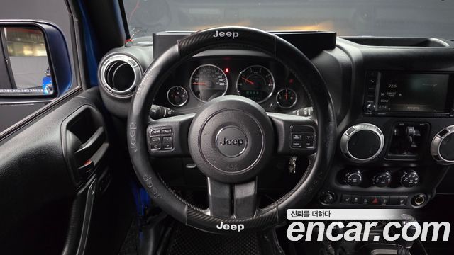 Jeep Wrangler (JK) 2.8 Diesel Sahara 4Door 2015 — фото 13