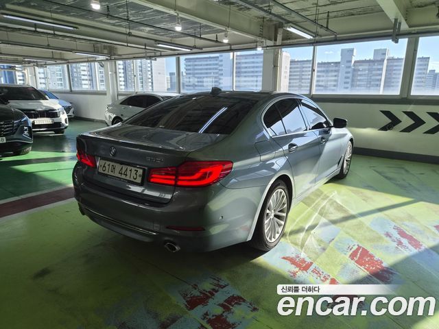 BMW 5 Series (G30) 530i Luxury Plus 2018 — фото 2