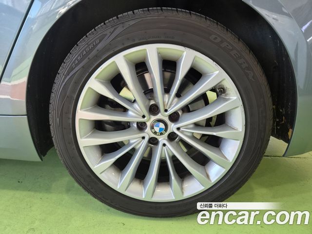 BMW 5 Series (G30) 530i Luxury Plus 2018 — фото 5