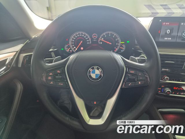 BMW 5 Series (G30) 530i Luxury Plus 2018 — фото 17