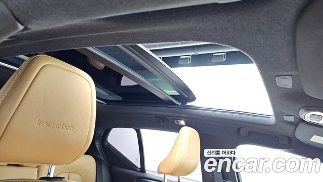 Volvo XC40 T4 Inscription 2019 — фото 18