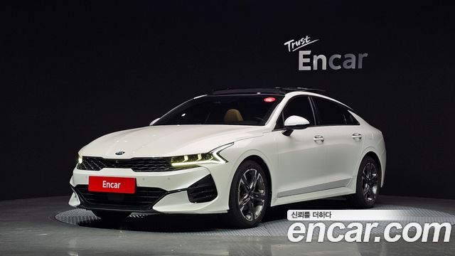 Kia K5 (III) 2.0 Noblesse