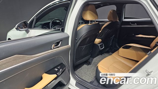 Kia K5 (III) 2.0 Noblesse 2020 — фото 16