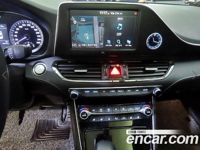 Hyundai Grandeur (IG) 2.4 Premium Special 2018 — фото 15