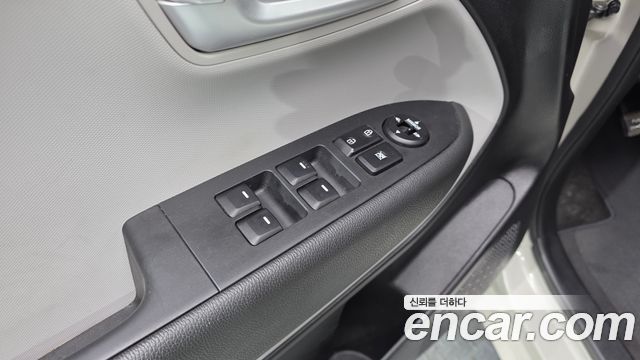 Kia Ray Deluxe 2017 — фото 13
