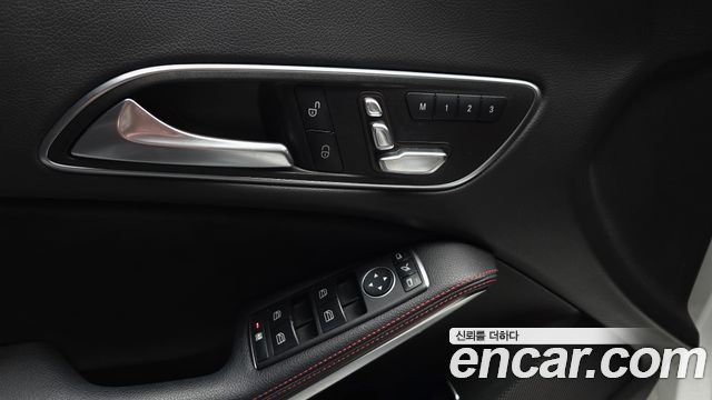 Mercedes-Benz CLA-Class (C117) CLA220 AMG Line 2019 — фото 19