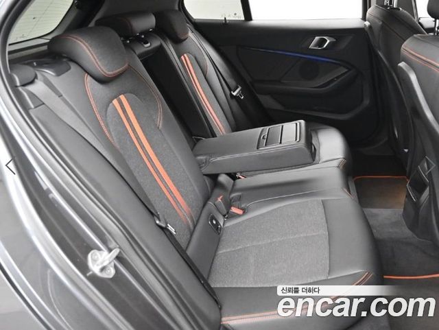 BMW 1 Series (F40) 118d Sport 2020 — фото 16