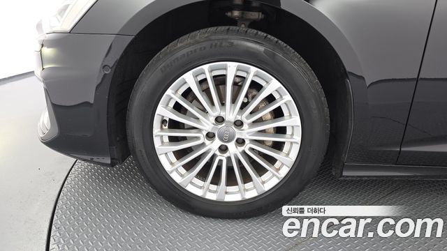 Audi A6 (C8) 40 TDI Premium 2020 — фото 5