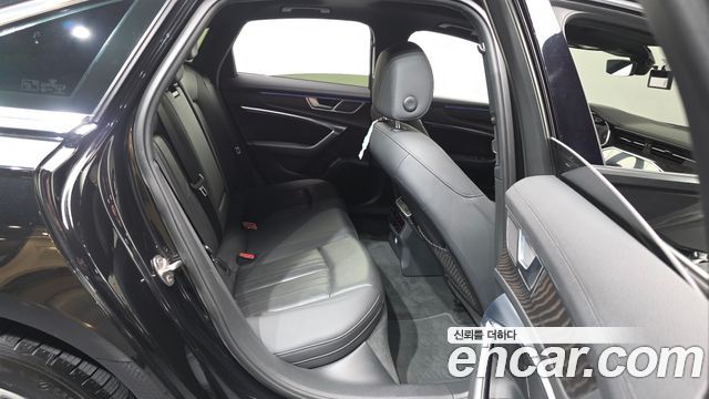 Audi A6 (C8) 40 TDI Premium 2020 — фото 12