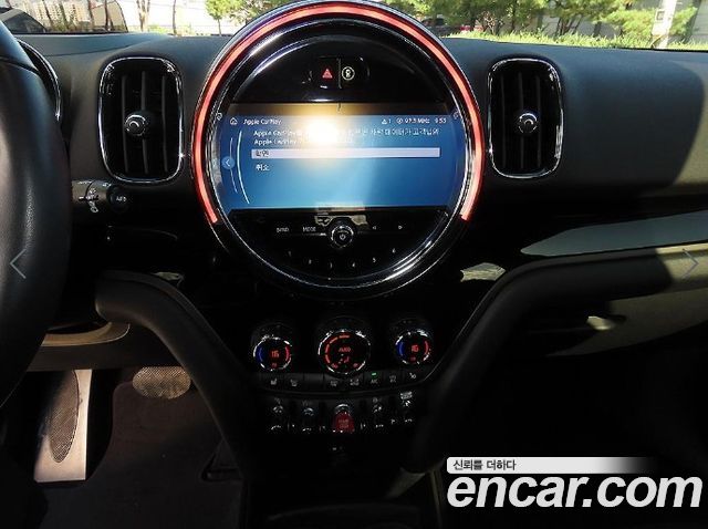 MINI Cooper Countryman Uncharted Edition 2nd Generation 2024 — фото 17