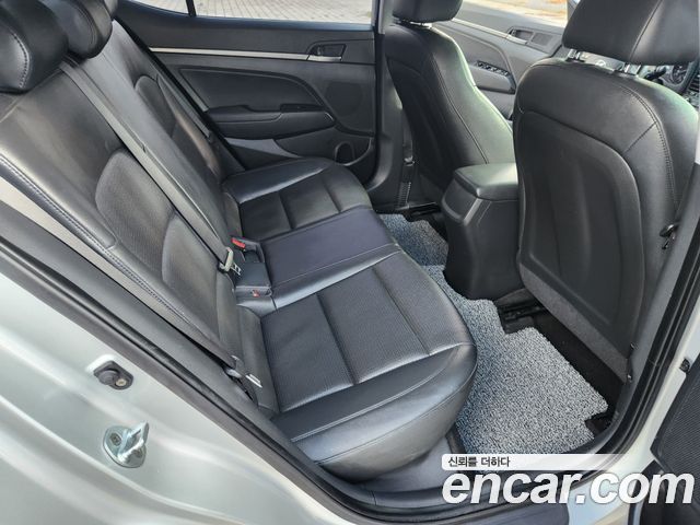 Hyundai Avante (AD) 1.6 GDI Smart 2016 — фото 19
