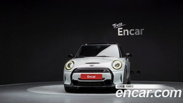 MINI Cooper S Classic Third Generation 2023 — фото 3