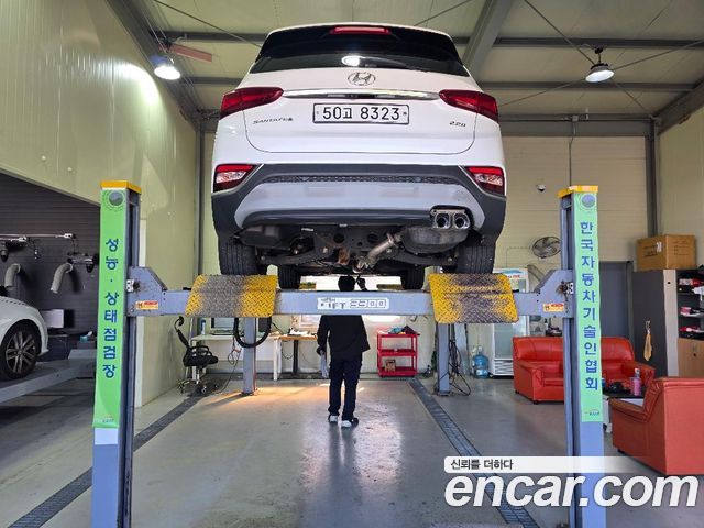 Hyundai Santa Fe (TM) Diesel 2.2 2WD Prestige 2019 — фото 3