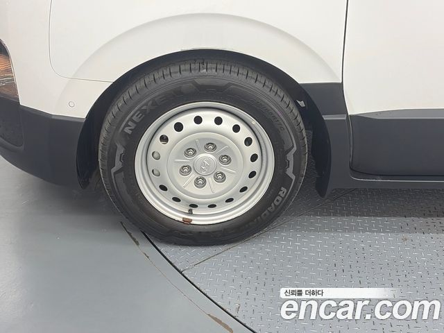 Hyundai ST1 Cargo Premium 2025 — фото 5