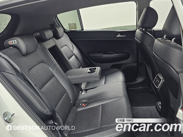 Kia Sportage (IV) Gasoline 2.0 2WD Noblesse 2018 — фото 16