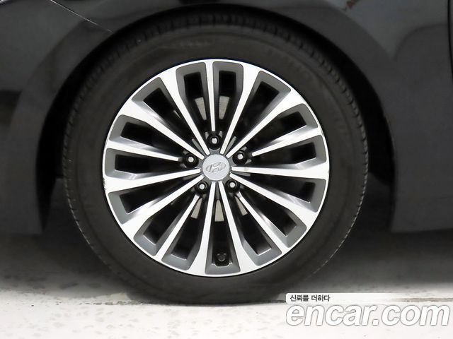 Hyundai Grandeur (HG) HG300 Premium 2014 — фото 24