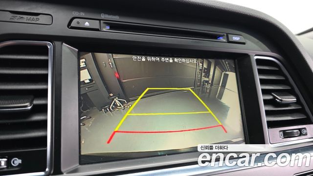 Hyundai Sonata (LF) 2.0 Smart Special 2017 — фото 15