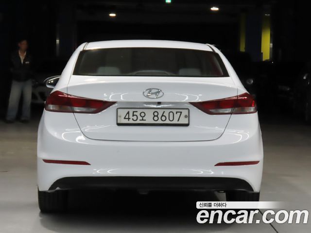 Hyundai Avante (AD) 1.6 GDI Value Plus 2018 — фото 3
