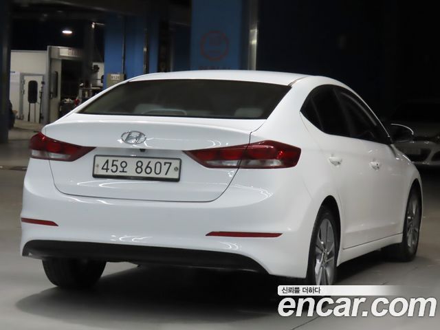 Hyundai Avante (AD) 1.6 GDI Value Plus 2018 — фото 4