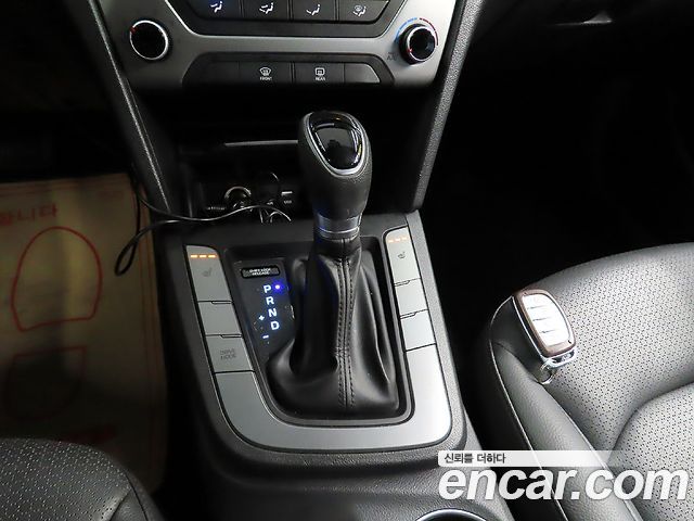 Hyundai Avante (AD) 1.6 GDI Value Plus 2018 — фото 17