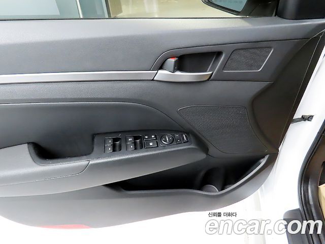 Hyundai Avante (AD) 1.6 GDI Value Plus 2018 — фото 18