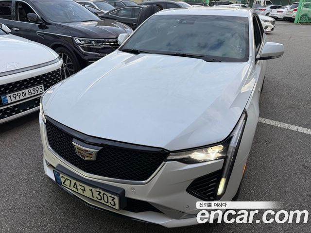 Cadillac CT4 2.0 Sport